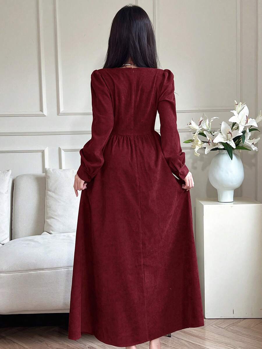 SHEIN Mulvari فستان طويل بسيط كاجوال بأكمام طويلة، أزرار أمامية وبلون أحادي للنساء