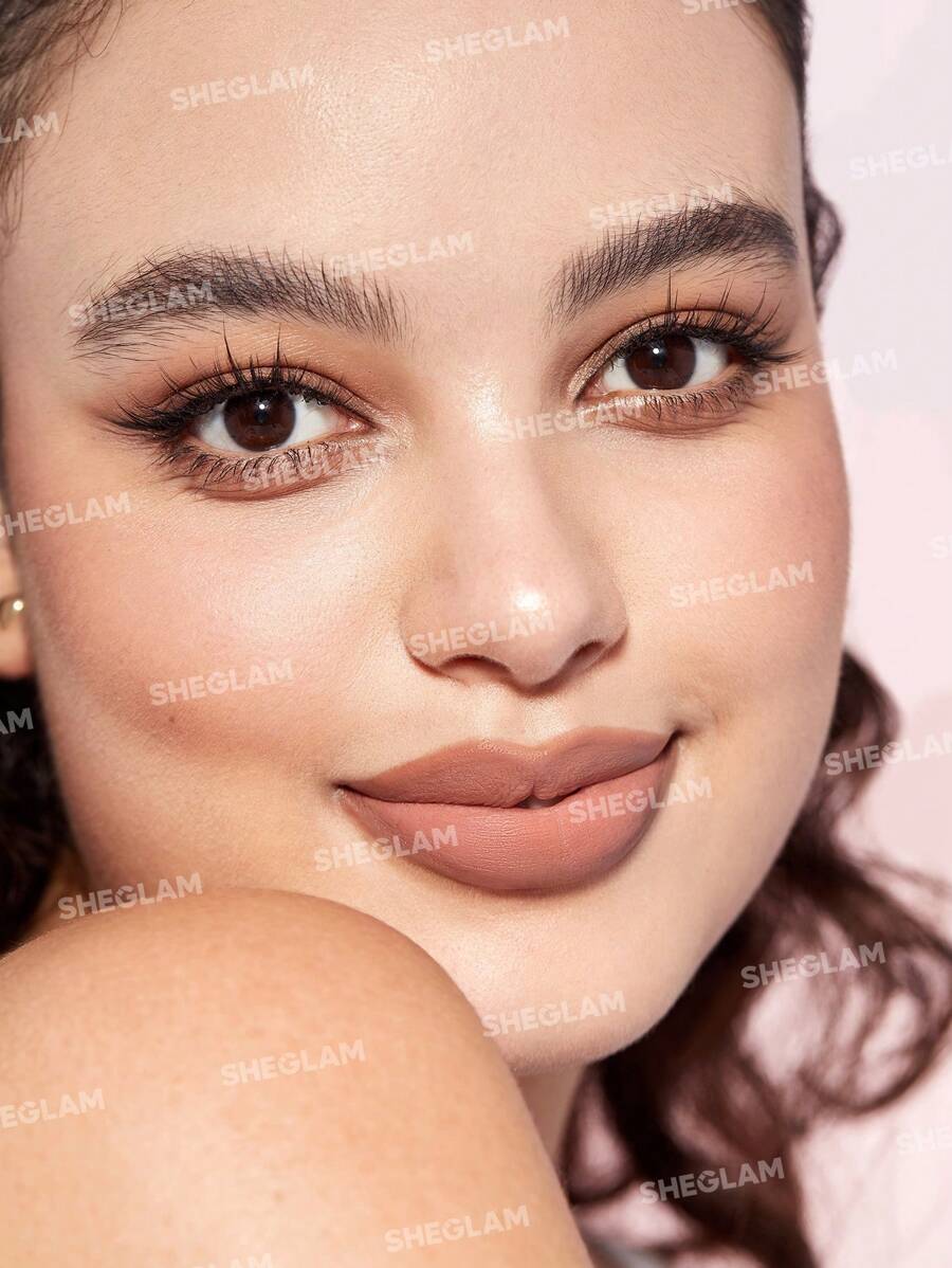 SHEGLAM Soft Chai  أحمر شفاه وقلم تحديد 2 في 1