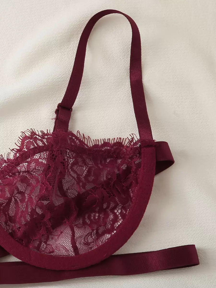 SHEIN طقم لانجري بسلك ووسادة مع دانتيل زهري