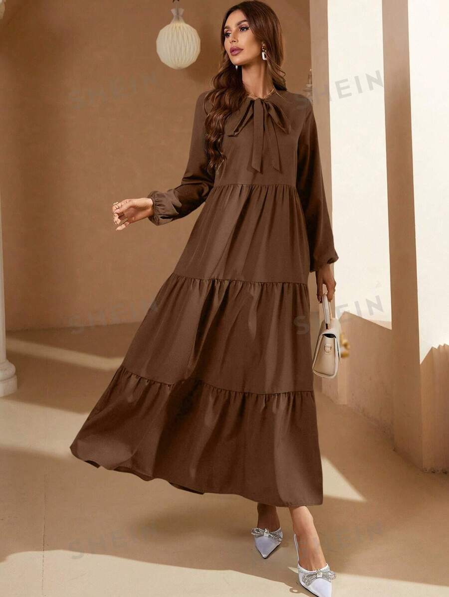 SHEIN Mulvari فستان طويل بأكمام طويلة مطوي بربطة أمامية باللون الواحد - ارتداء يومي عادي، طقم نسائي ماكسي بني اللون