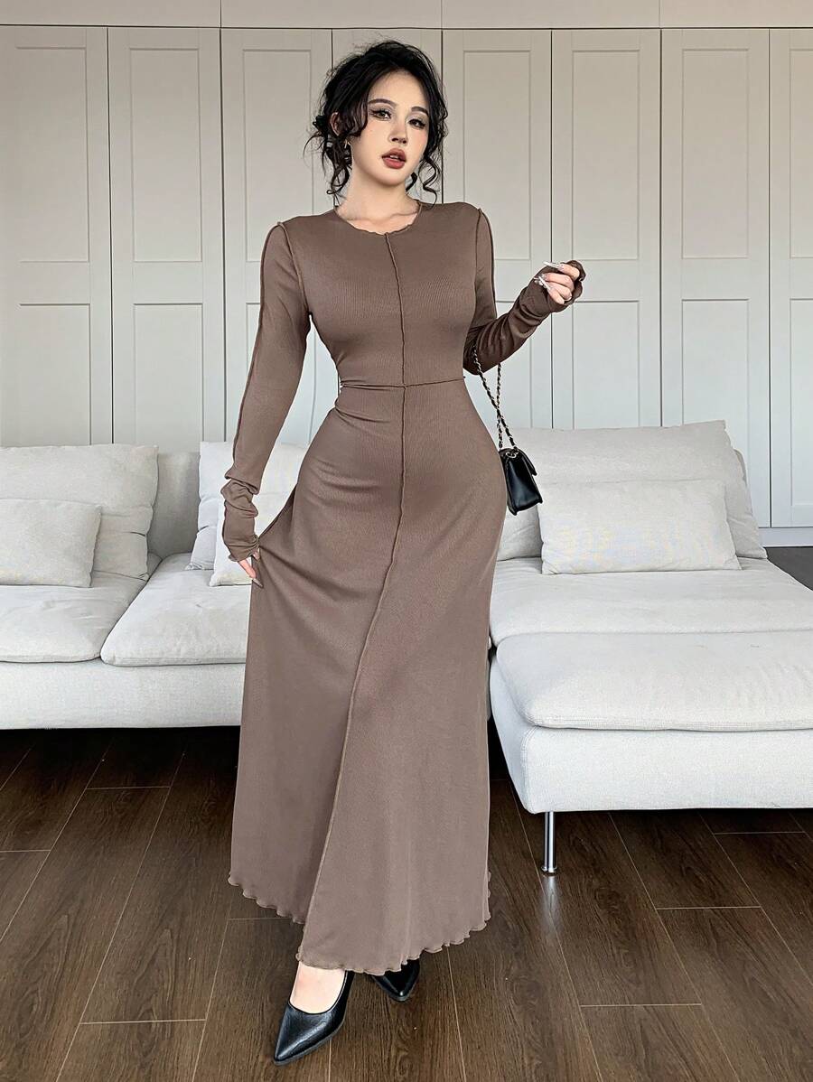 SHEIN Mulvari فستان أنيق بياقة طاقم، أكمام طويلة، بتصميم ذو لون عادي واخدود دائري