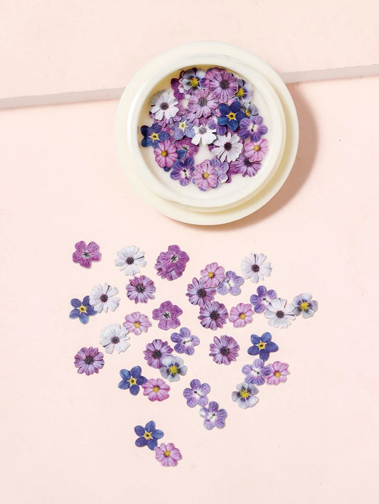 SHEIN علبة زخارف أظافر على شكل زهرة