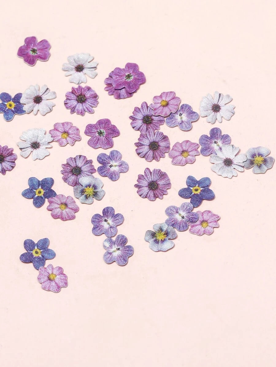 SHEIN علبة زخارف أظافر على شكل زهرة