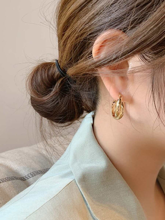 SHEIN زوج أقراط طوق بطبقات