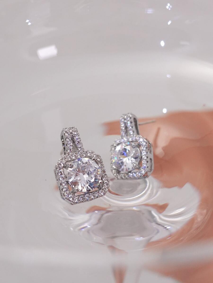 SHEIN زوج أقراط فضي مكعب زركونيا مربع