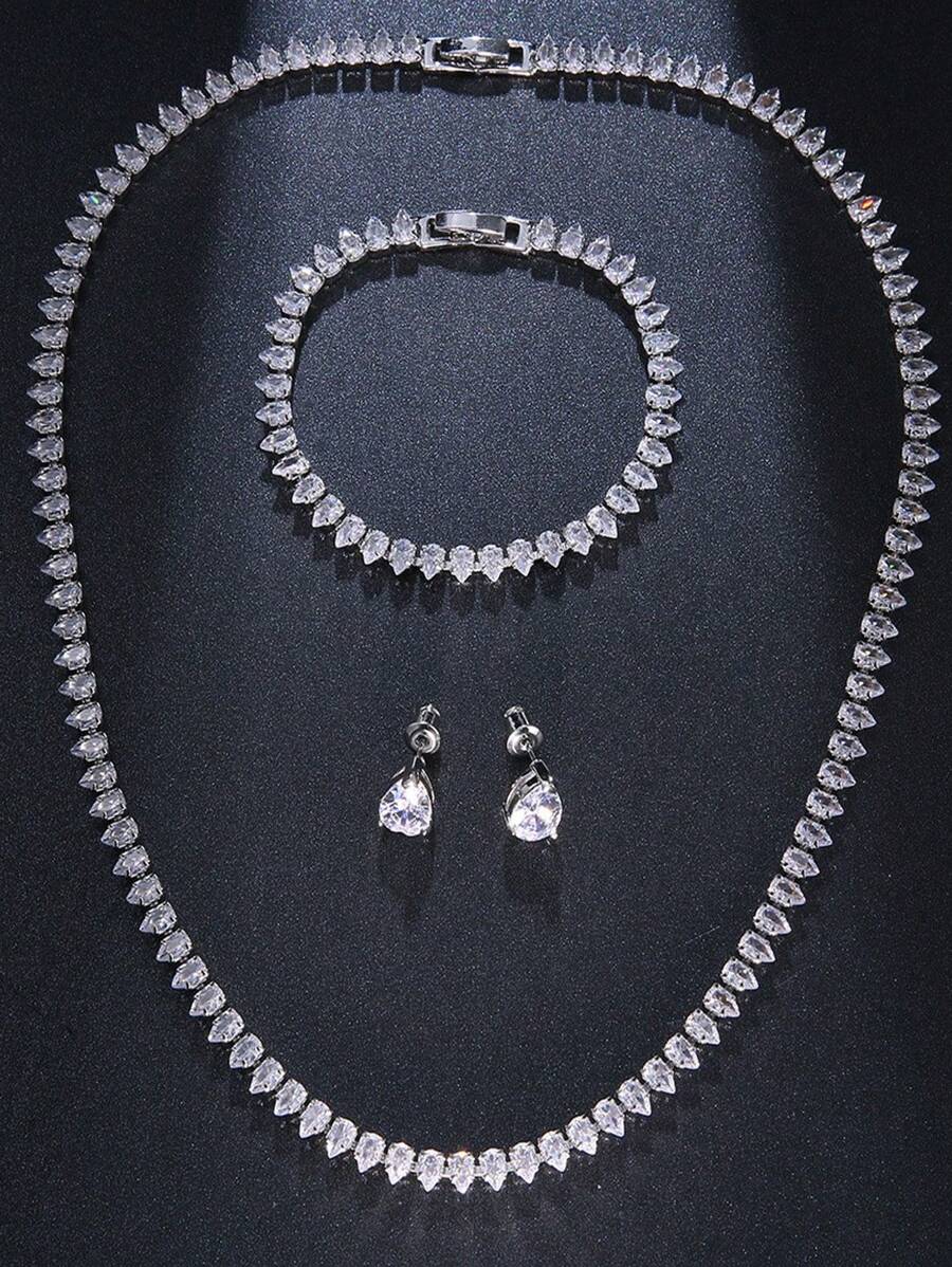SHEIN طقم مجوهرات فضي زركونيا مكعب قلادة وأقراط وسوار
