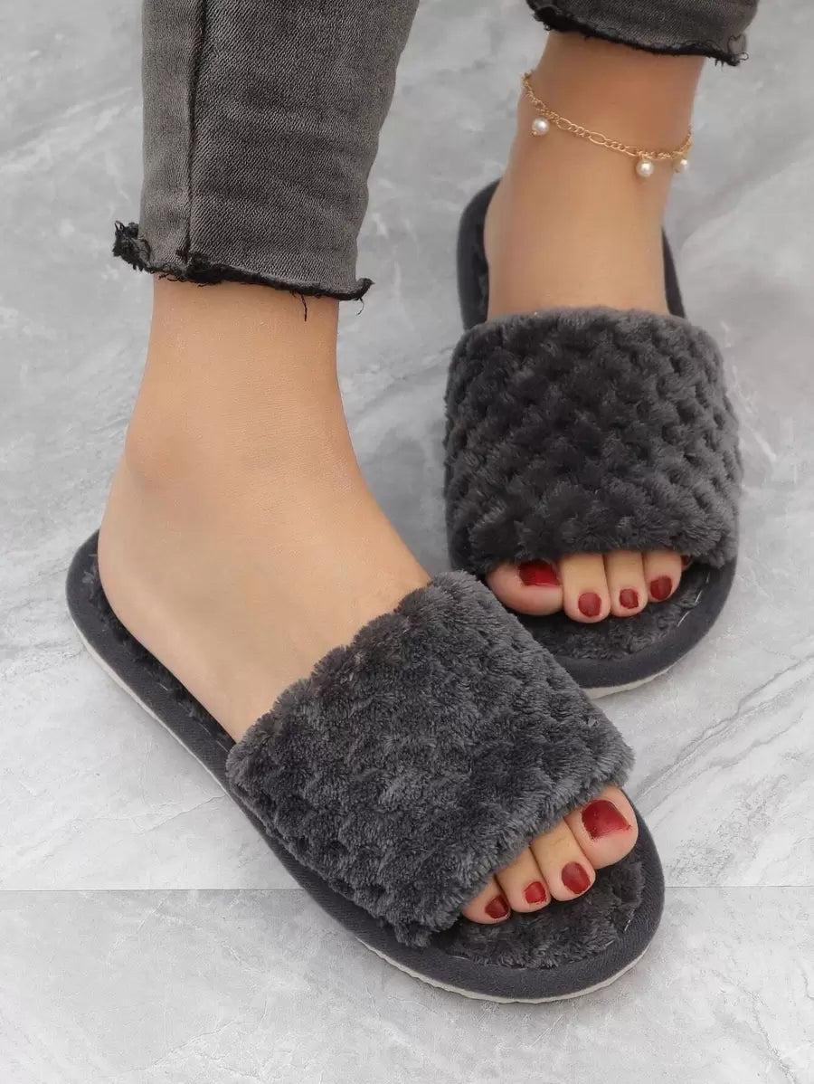 SHEIN نعال نسائية إسفنجية ناعمة مبطنة حراريًا