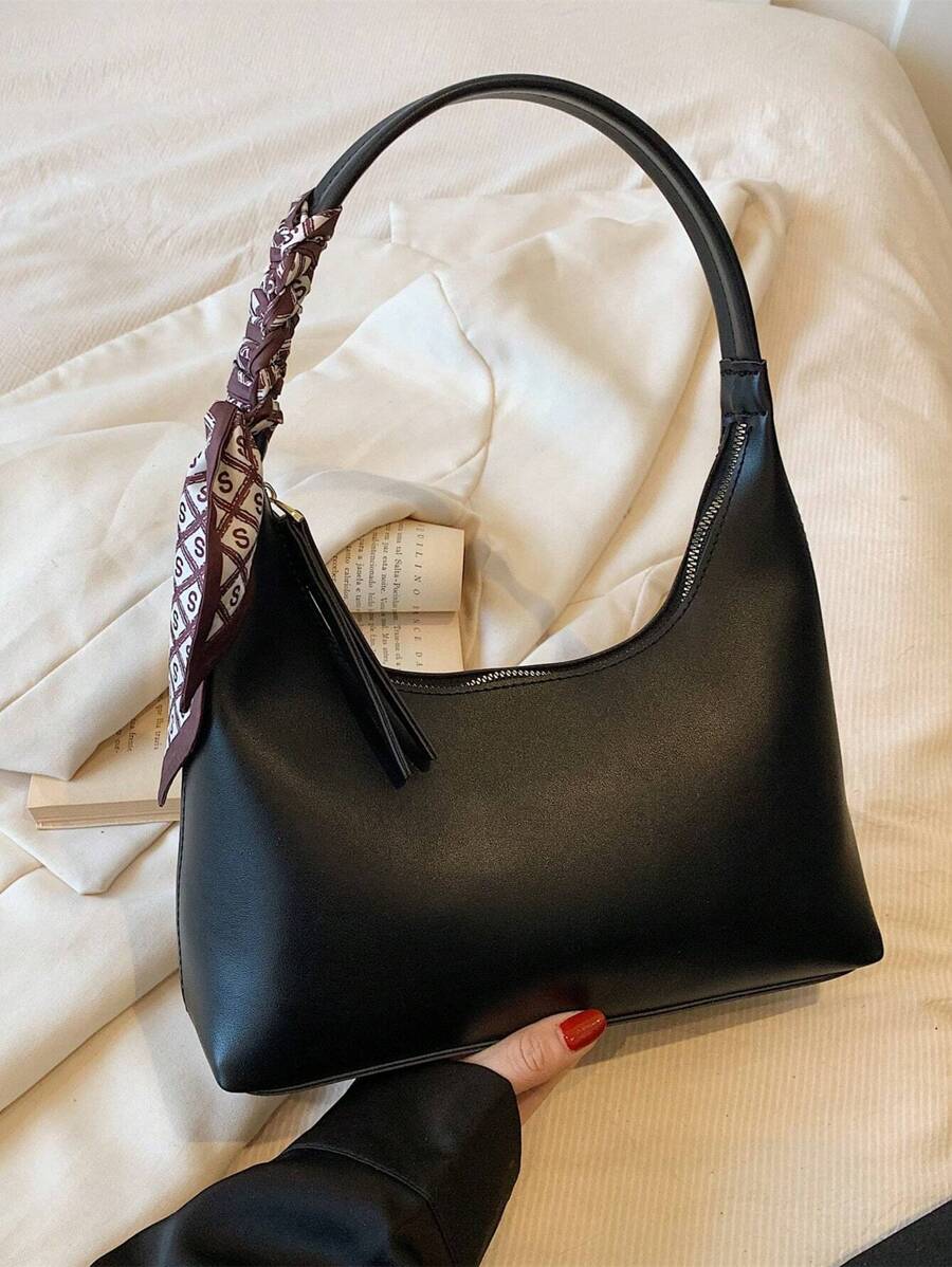 SHEIN حقيبة هوبو بسحاب باللون الأسود مزينة بفيونكة