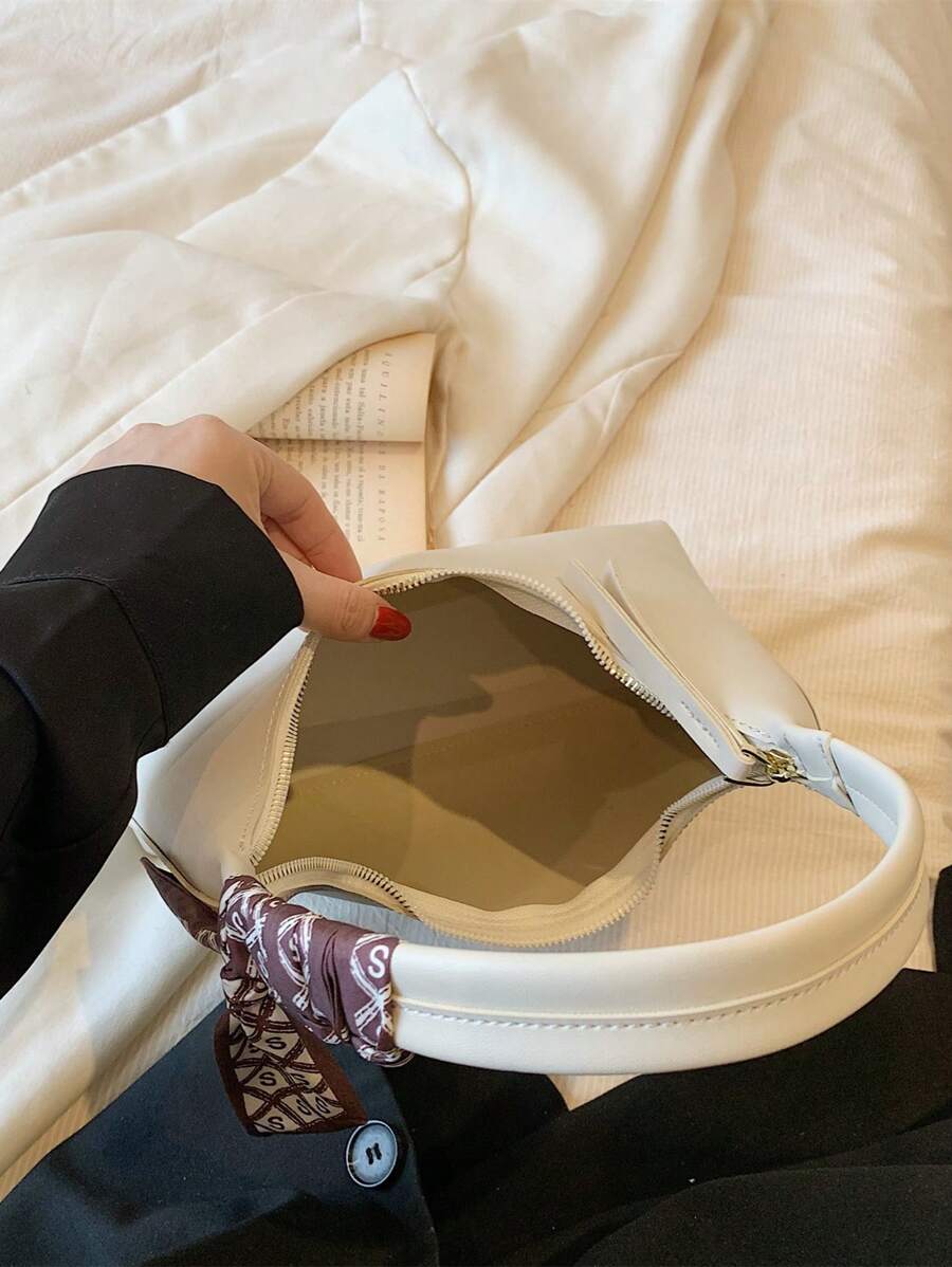 SHEIN حقيبة هوبو بسحاب كاجوال مزينة بوشاح
