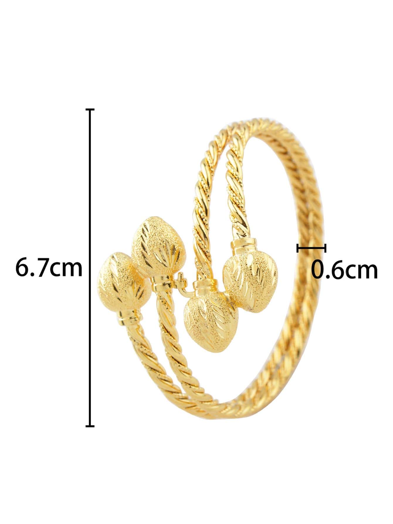 SHEIN أسورة بتصميم قلب ملتوي نحاسي