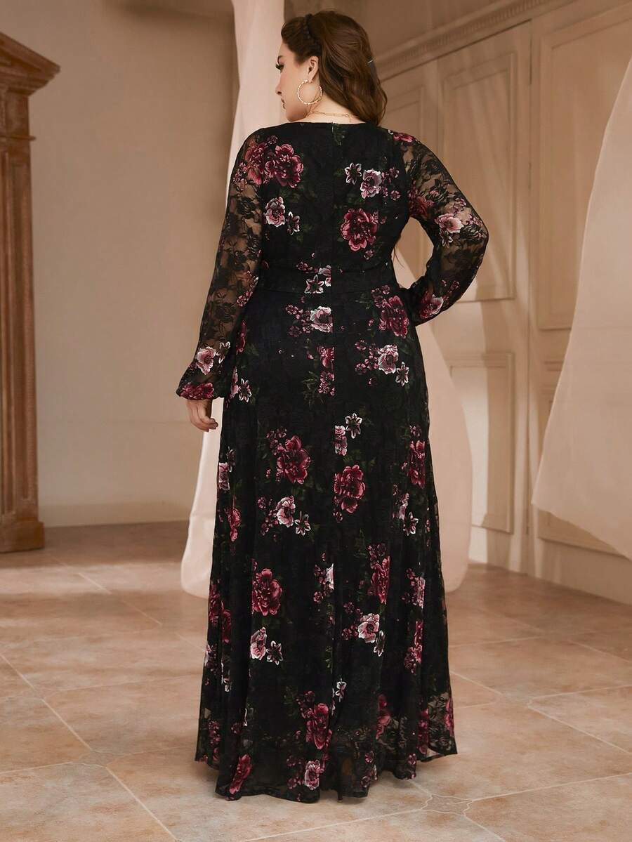 SHEIN فستان أسود للمقاسات الكبيرة بطبعة زهور وأكمام فوانيس