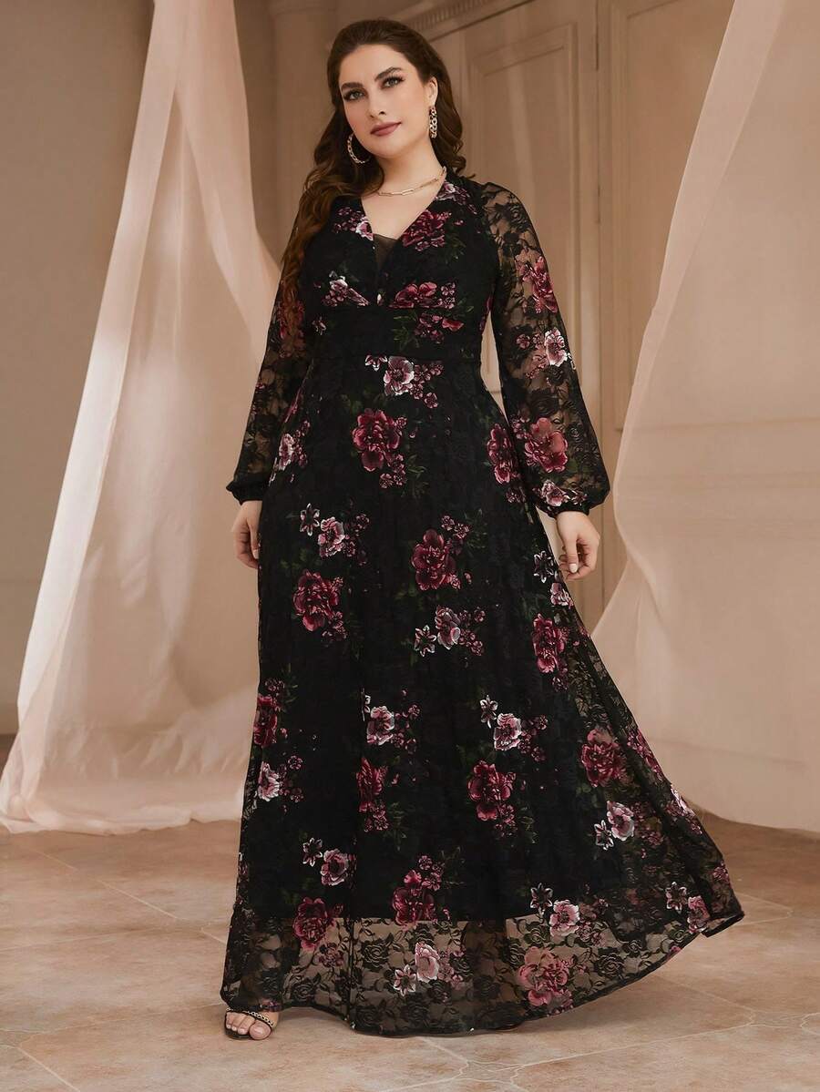 SHEIN فستان أسود للمقاسات الكبيرة بطبعة زهور وأكمام فوانيس