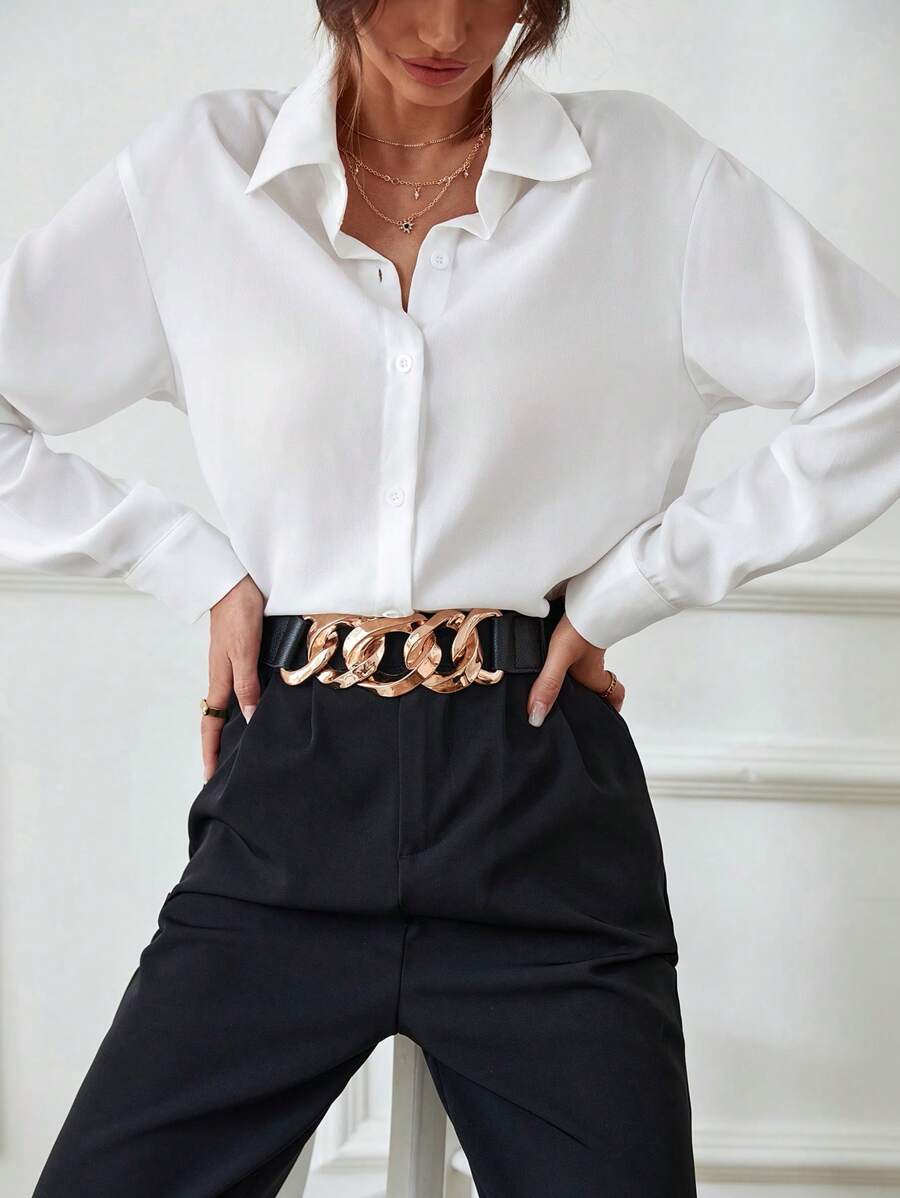 SHEIN Rafferiza قميص أبيض سادة بأكمام طويلة