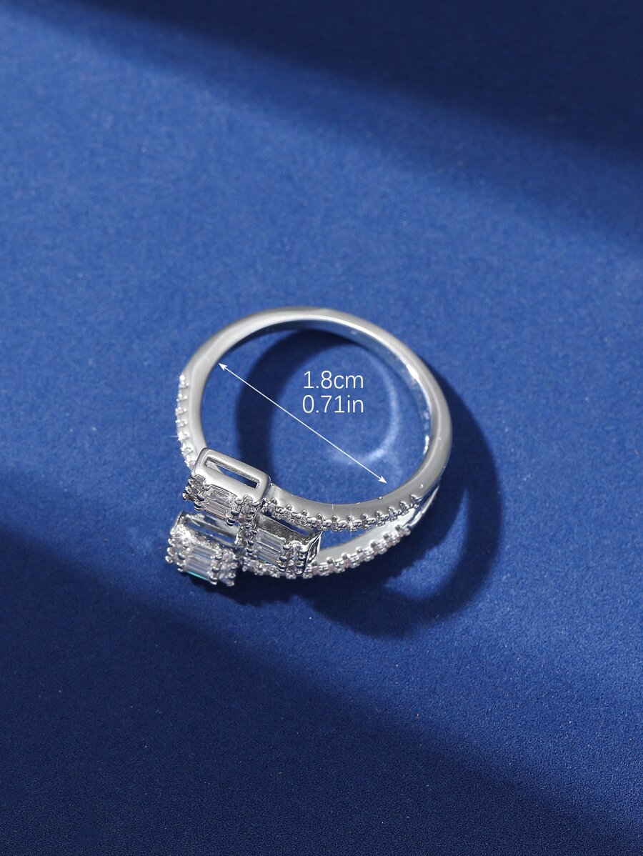 SHEIN CZ خاتم نحاسي متعدد المكعبات مرصع بحجر