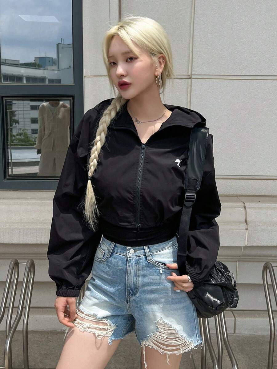 SHEIN DAZY جاكيت نسائي قصير بسحاب وكابوشون وطباعة جرافيك