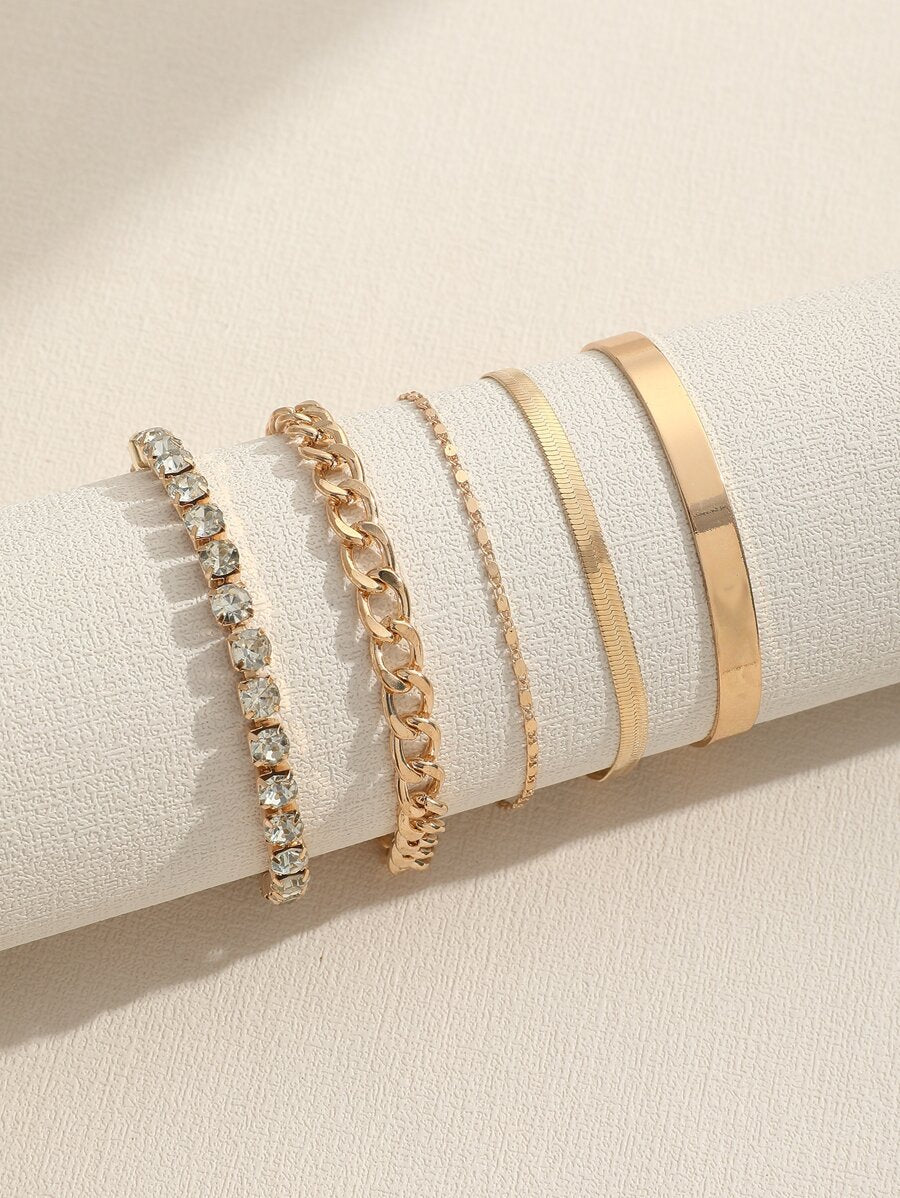 SHEIN مجموعة أساور 5 قطع ذهبية بتصميم سلسلة وكريستال