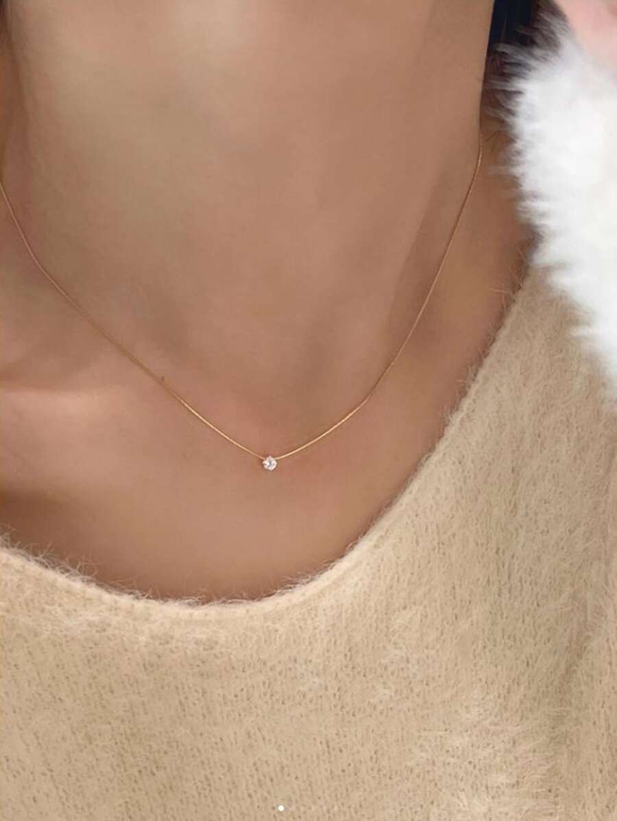 SHEIN قلادة ذهبية بفولاذ مقاوم للصدأ وحجر الراين