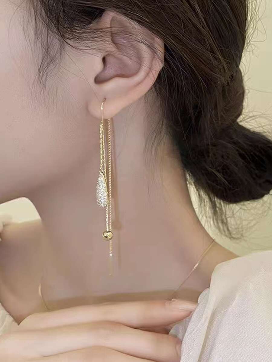 SHEIN زوج أقراط قطرات ماء بحجر الراين وسلسلة طويلة