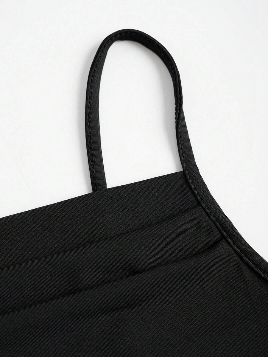 SHEIN Sweetro فستان ماكسي أسود سادة بتجاعيد طرف الذيل