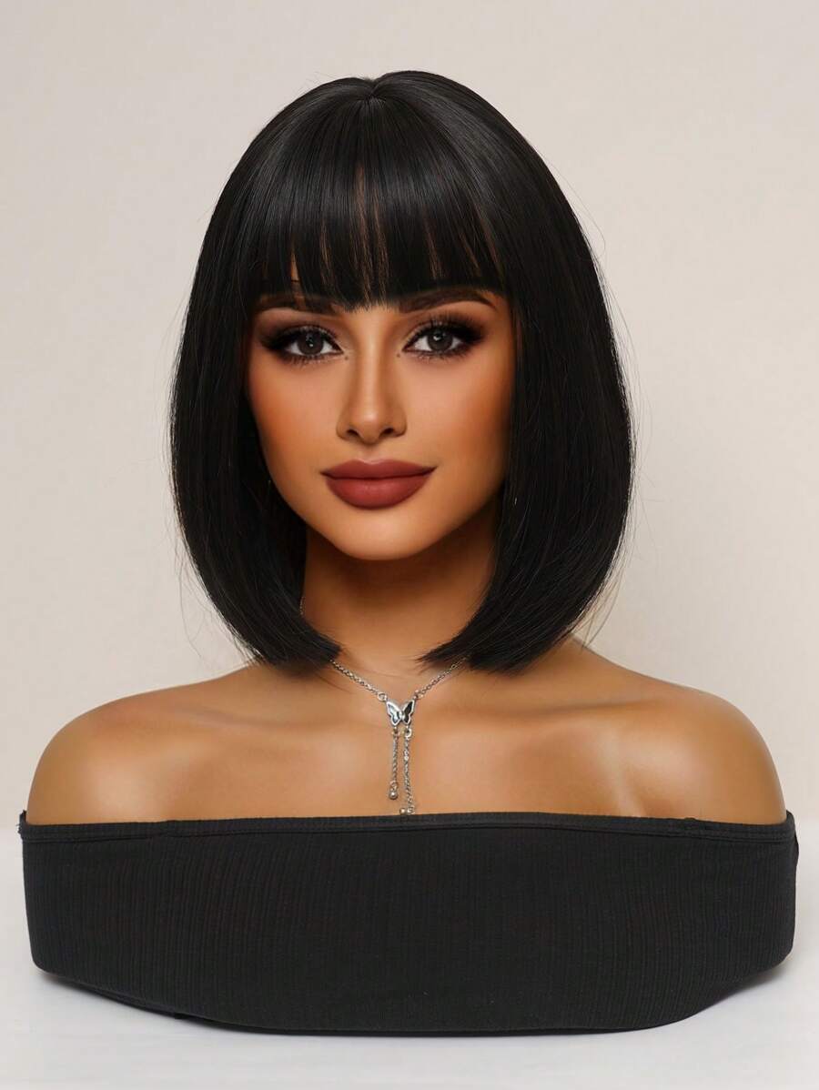 SHEIN باروكة شعر مستعار بوب قصير أسود مع جانبين مائلين