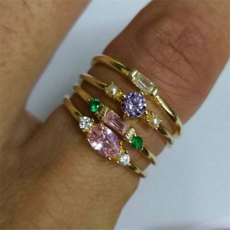 SHEIN طقم خواتم 4 قطع بتصميم بسيط وأنيق مرصع بأحجار مكعب