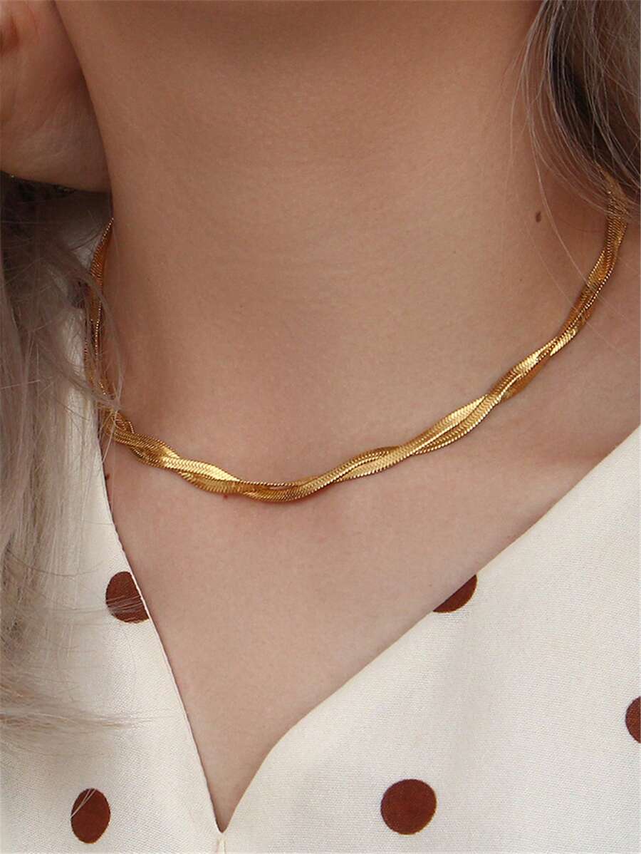 SHEIN مجموعة قلادة وسوار بتصميم متقاطع من الفولاذ المقاوم للصدأ