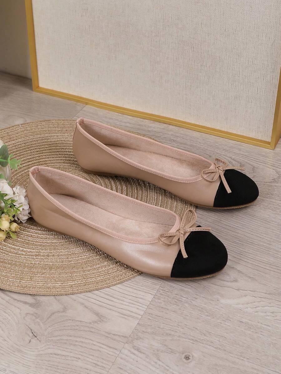 SHEIN حذاء مسطح مخملي بشكل عقدة بنعل ناعم مريح وخفيف
