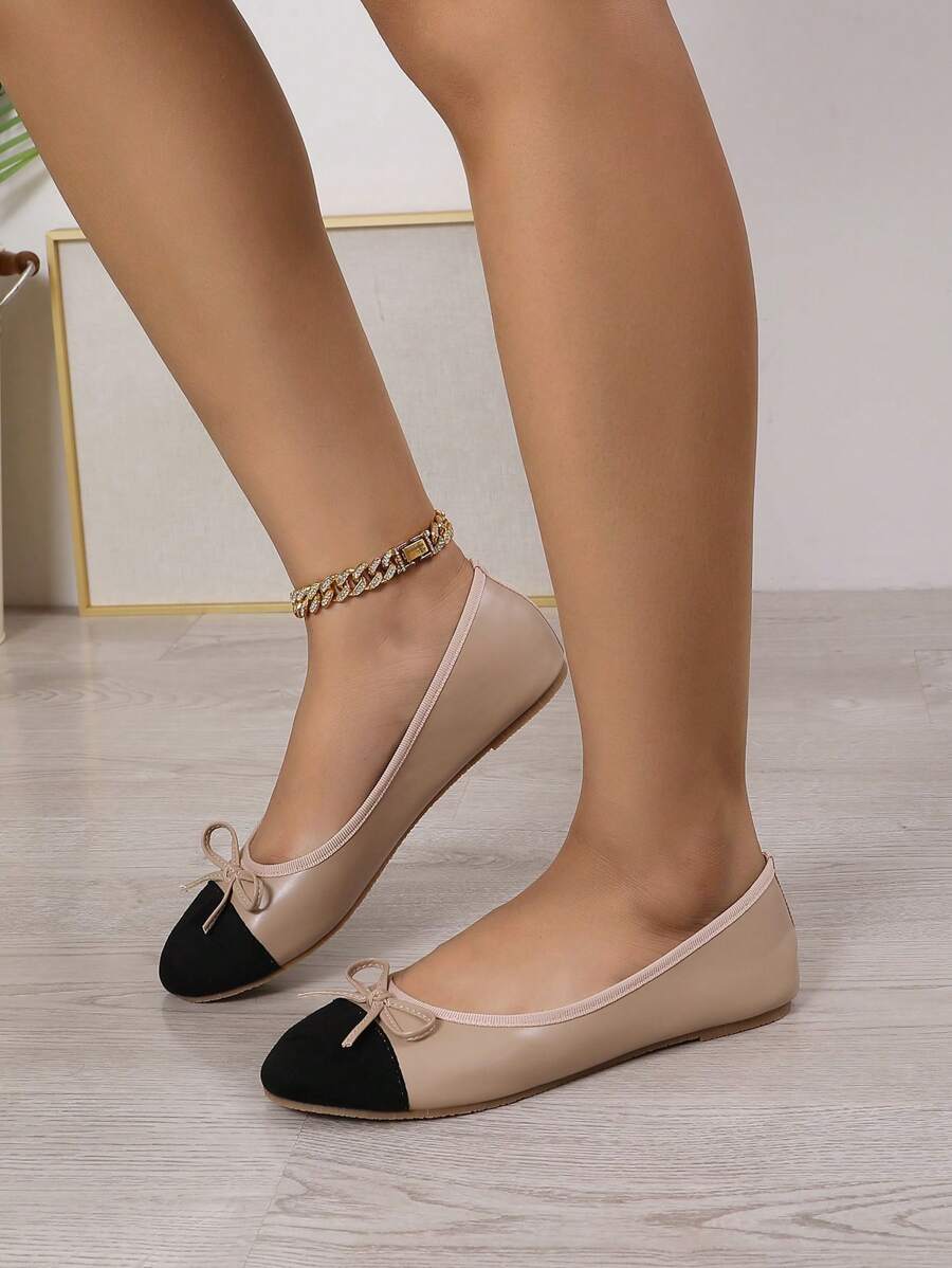 SHEIN حذاء مسطح مخملي بشكل عقدة بنعل ناعم مريح وخفيف