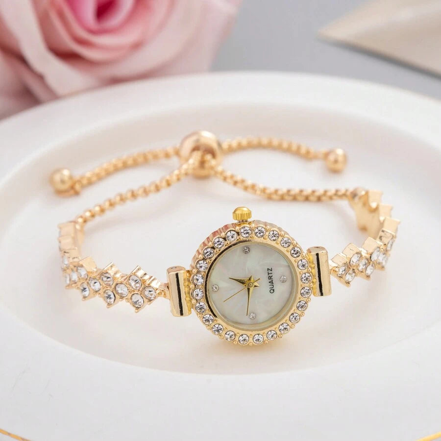 SHEIN ساعة نسائية كاجوال بقرص دائري مزخرف بالكريستال