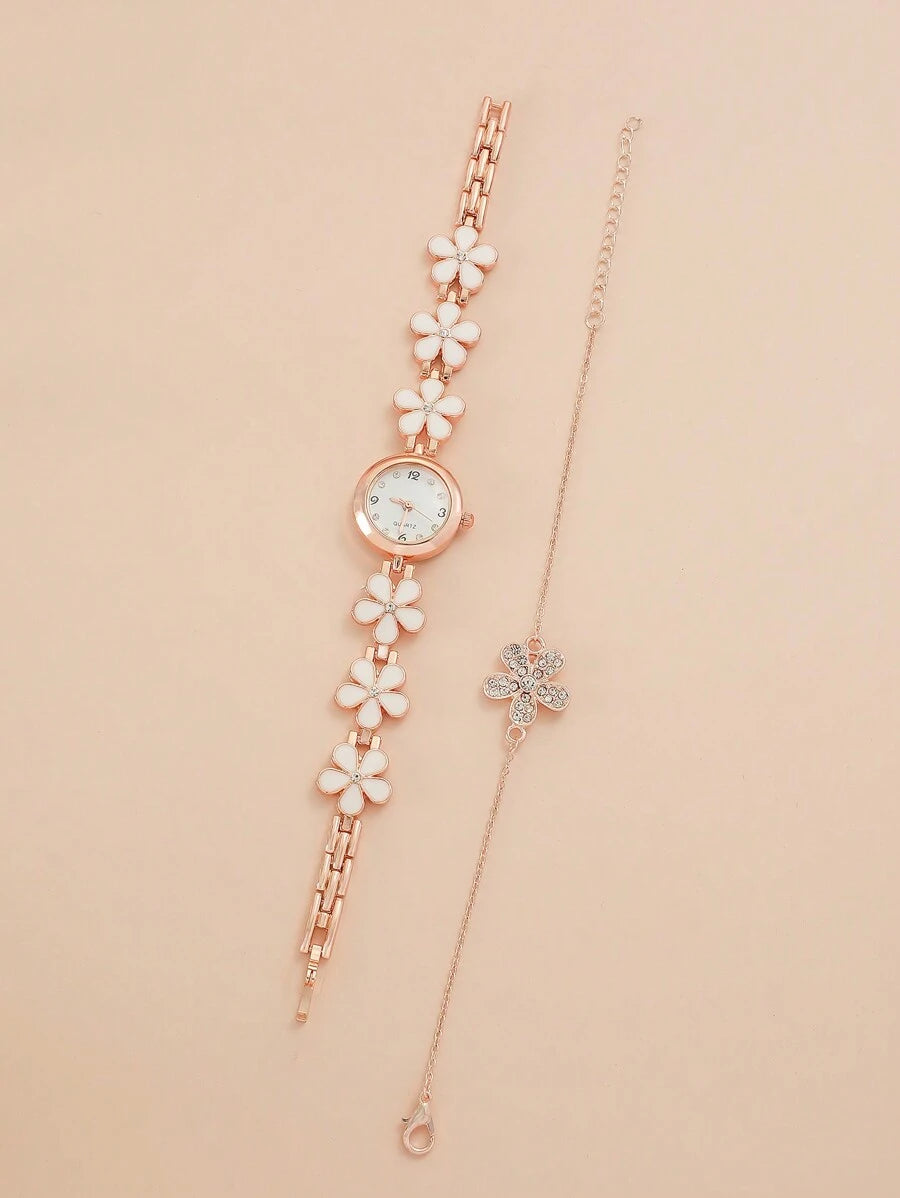 SHEIN ساعة كوارتز مزخرفة بزهرة مع سوار