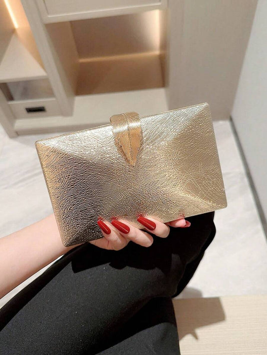 SHEIN Moonlit EveBag حقيبة صندوقية معدنية براقة بقفل بشكل ورقة