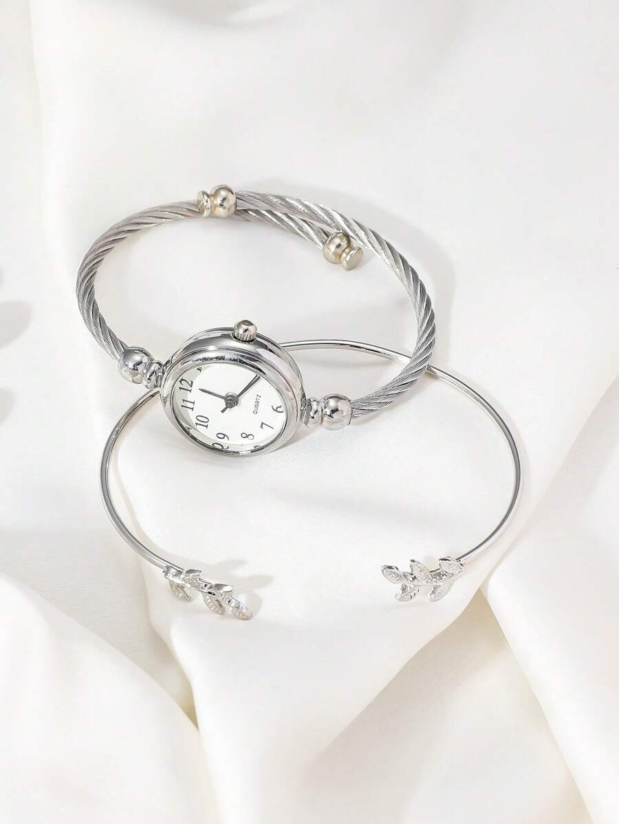 SHEIN ساعة نسائية كلاسيكة كوارتز مع سوار فضي قابل للتعديل