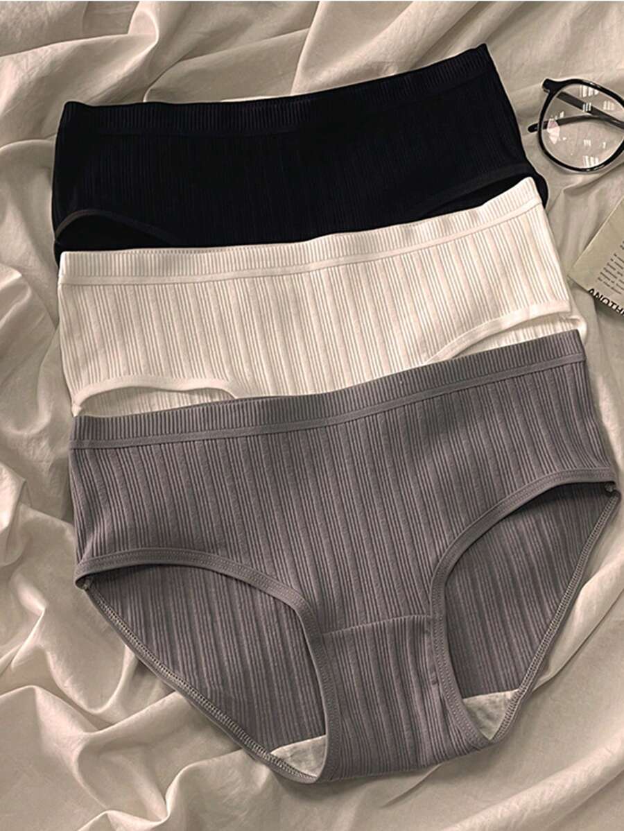 SHEIN طقم 3 سراويل داخلية نسائية مثلثة