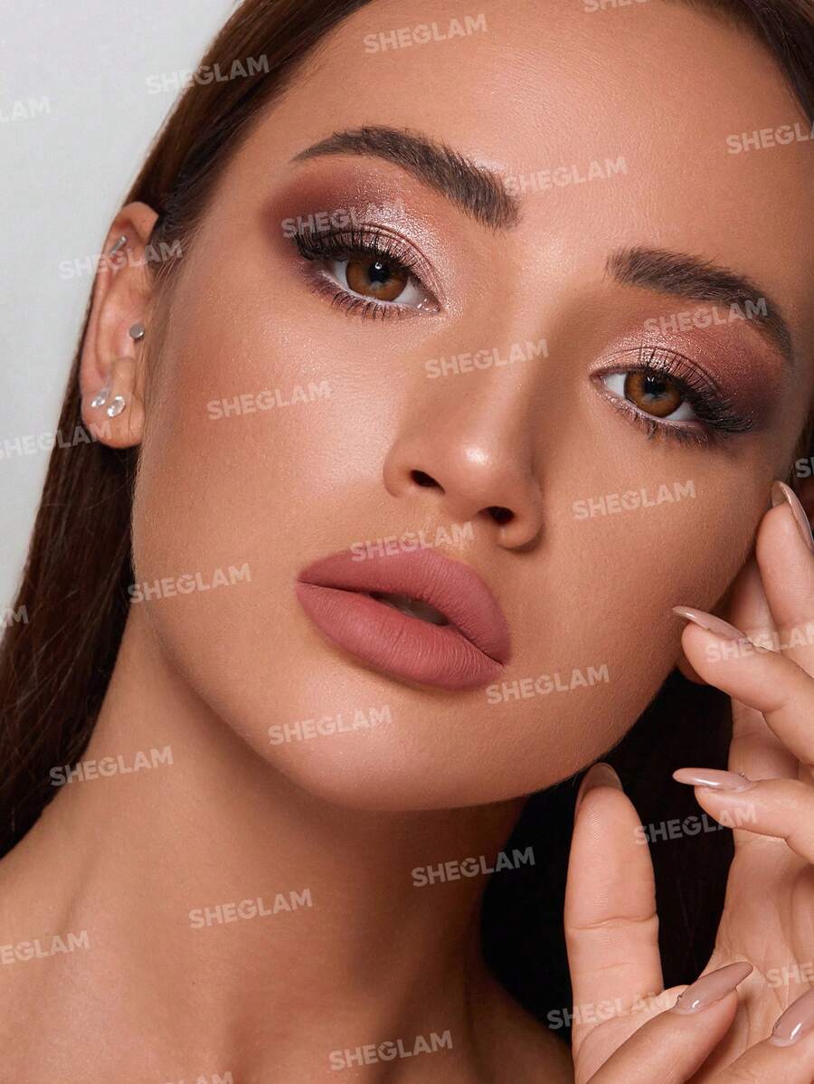 SHEGLAMباليت ظلال عيون مميزة بدرجات بنفسجية ناعمة