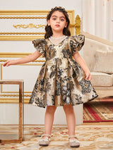 SHEIN Kids فستان بنات مخملي جاكار مزين باللؤلؤ والخرز، ذو أكمام طائرة للفتيات الصغيرات