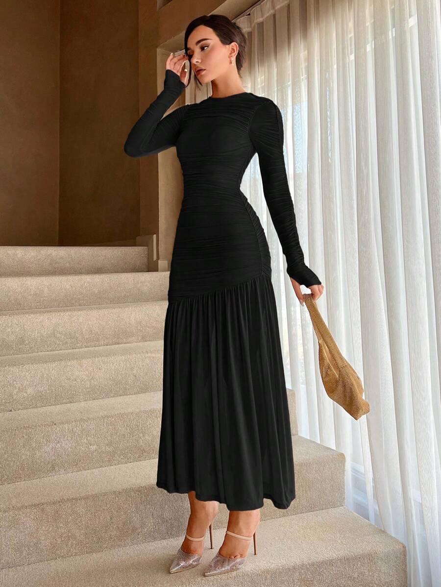 SHEIN Aloruh فستان اسود مطوي