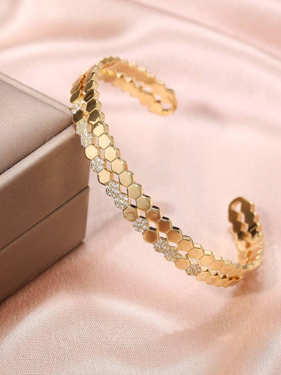 SHEIN سوار أنيق مستوحى من شكل الوافل المميز