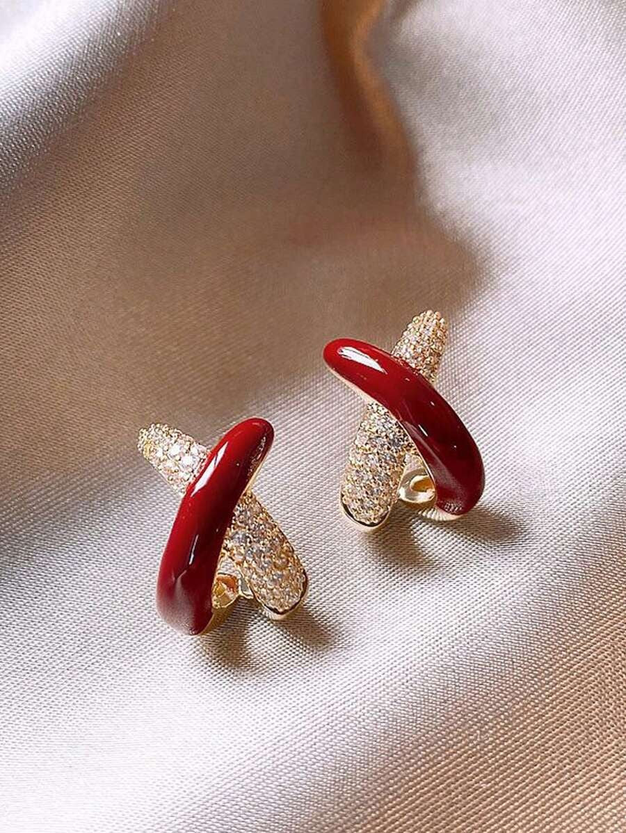 SHEIN حلقان الأذن المعززة بحجر الراينستون