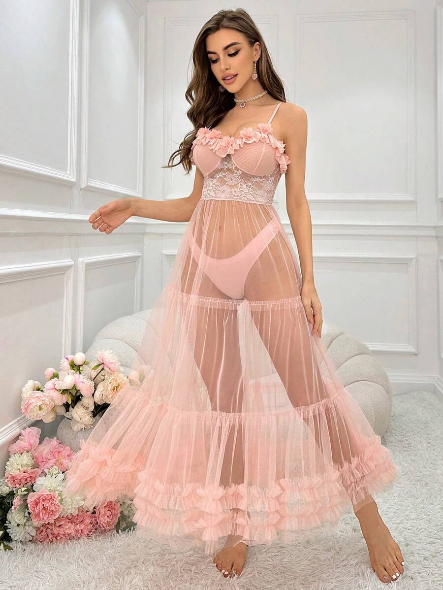 SHEIN فستان نوم شبكي شفاف مزين بدانتيل ثلاثي الأبعاد