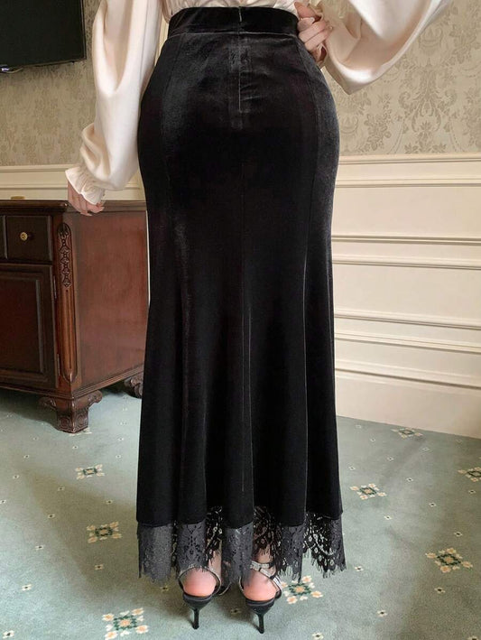 SHEIN DAZY تنورة ذيل حورية البحر بتطريز دانتيل للنساء