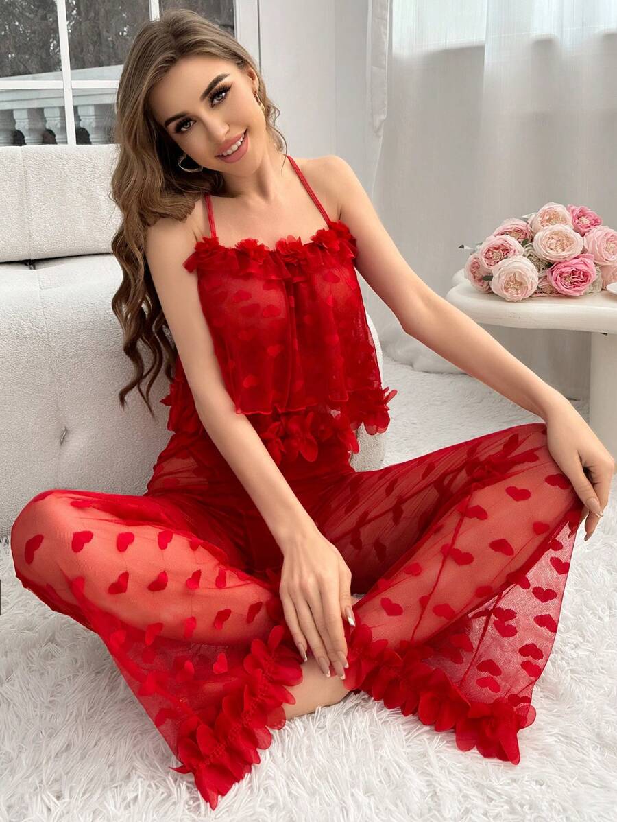 SHEIN طقم بيجامة توب كامي شبكي بشكل قلب مع بنطلون