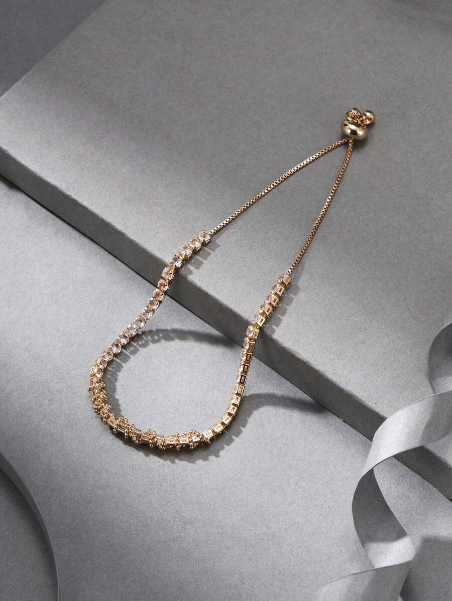 SHEIN سوار أنيق من الأحجار الكريمة