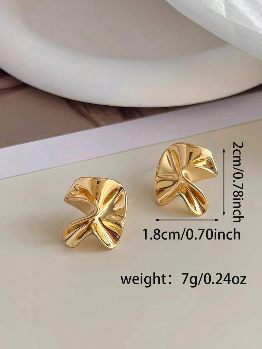 SHEIN زوج أقراط بسيطة وغير متماثلة