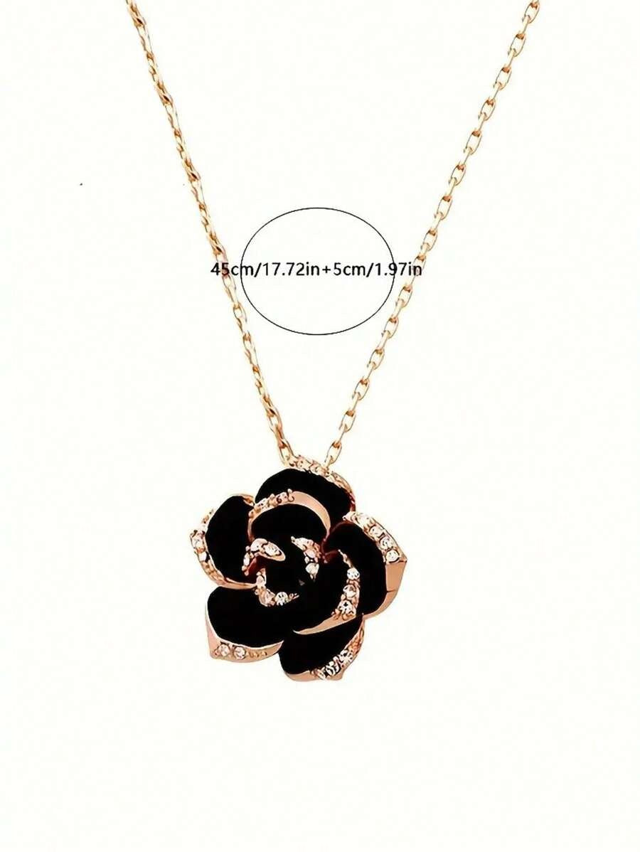SHEIN عقد وأقراط بتصميم ورد أنيق