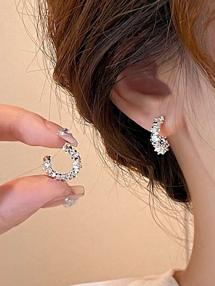 SHEIN زوج من أقراط الحلقة بتصميم أنيق