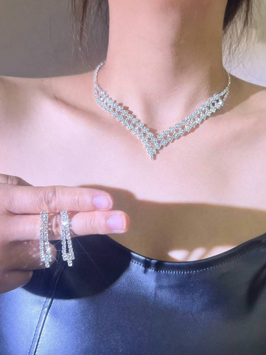 SHEIN مجموعة مجوهرات فضي عقد وأقراط ماسية وزركون