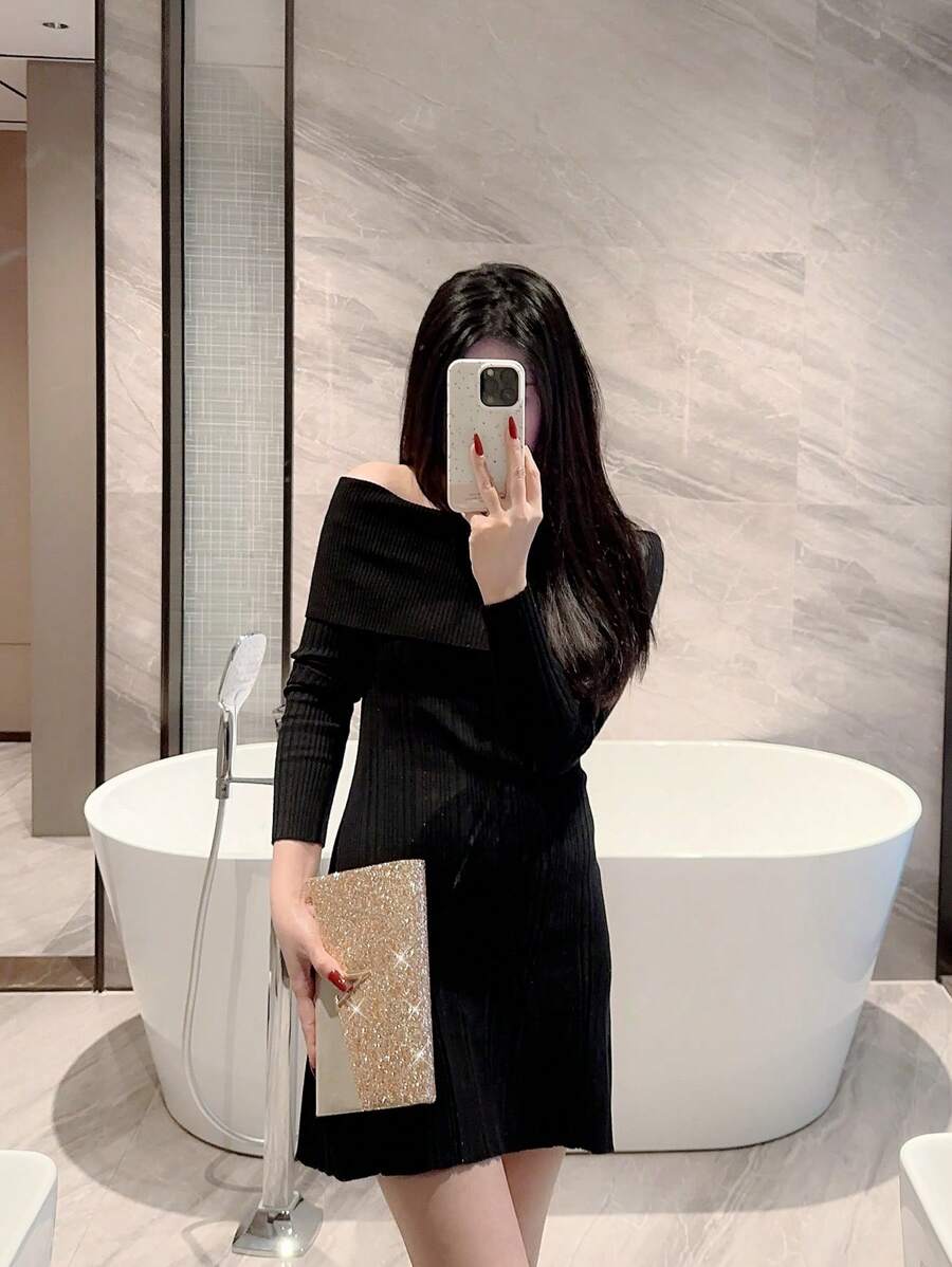 SHEIN حقيبة دلو مزينة براين ستون وخرز زجاج