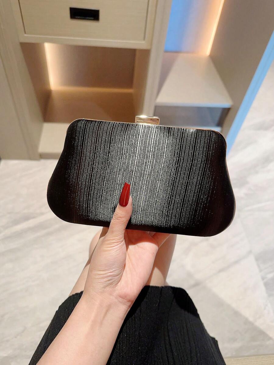 SHEIN حقيبة سهرة صندوقية بتصميم متقاطع كلاسيكي
