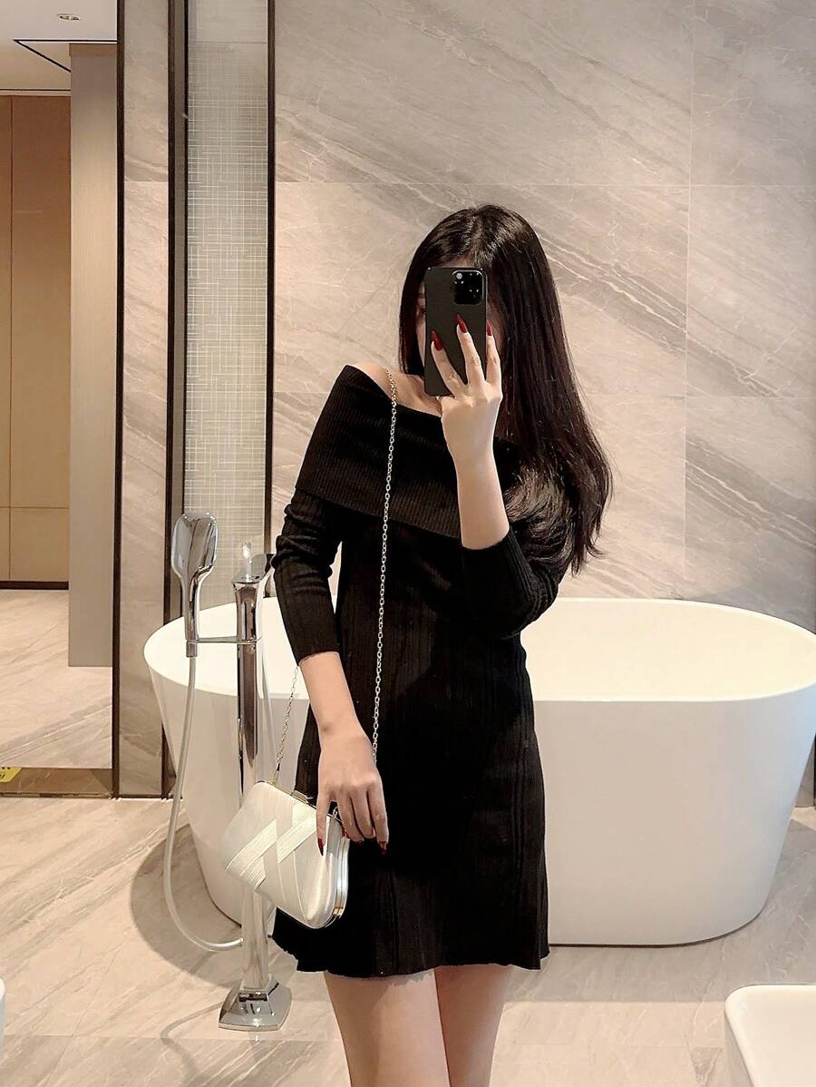 SHEIN حقيبة سهرة أنيقة بتصميم صليب كلاسيكي