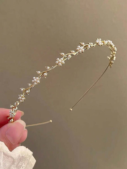 SHEIN تاج رأس من سبائك مطلية بالذهب مزين خرز وزهور وراين ستون